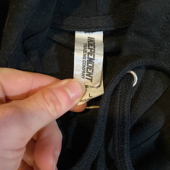 ItsJustA6 “Don’t Lose Sight” hoodie. Mens, size large - Picture 2 of 2